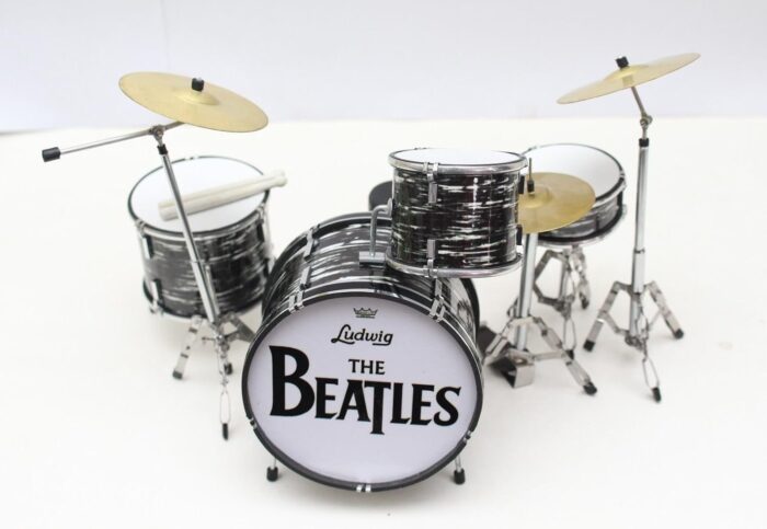 Ringo Starr Beatles - Batería en miniatura (Modelo: GM204)